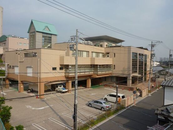 コミュニティプラザ萱津外観の写真